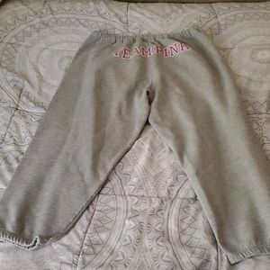 Grey capri joggers
